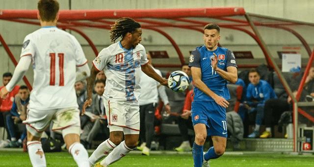 卢森堡表现, 和热身赛的 卢森堡表现, 和热身赛的