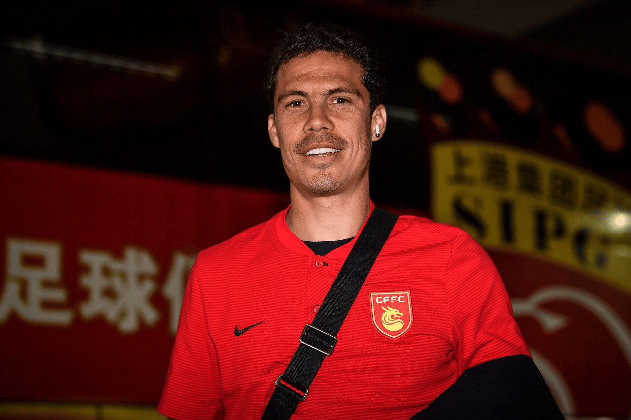 会很有趣, 中场埃尔纳, src